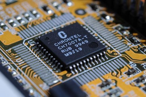 kasus perusahaan terbaru tentang Elektronik 3C